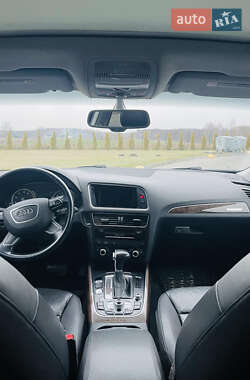 Внедорожник / Кроссовер Audi Q5 2015 в 