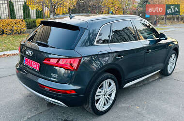 Позашляховик / Кросовер Audi Q5 2017 в  фото 11 Позашляховик / Кросовер Audi Q5 2017 в