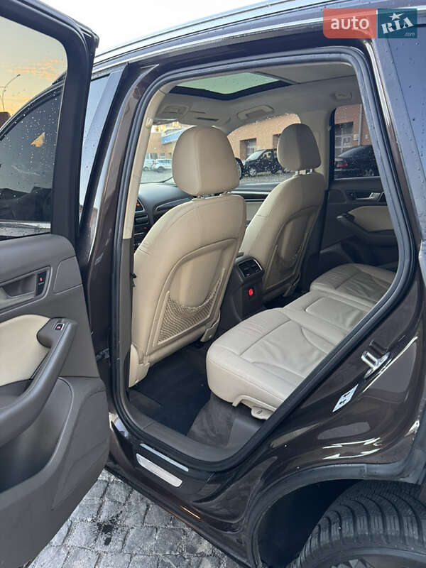 Внедорожник / Кроссовер Audi Q5 2014 в Луцке