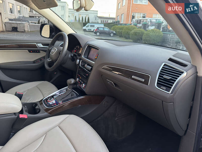 Внедорожник / Кроссовер Audi Q5 2014 в Луцке