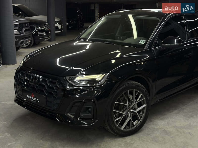 Внедорожник / Кроссовер Audi Q5 2021 в Одессе