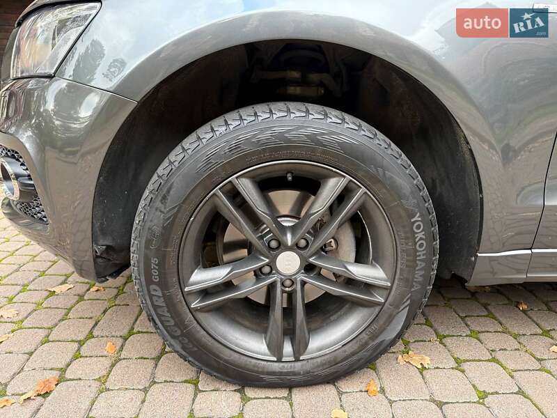 Внедорожник / Кроссовер Audi Q5 2012 в Львове