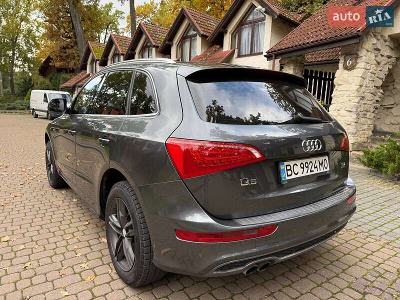 Внедорожник / Кроссовер Audi Q5 2012 в Львове