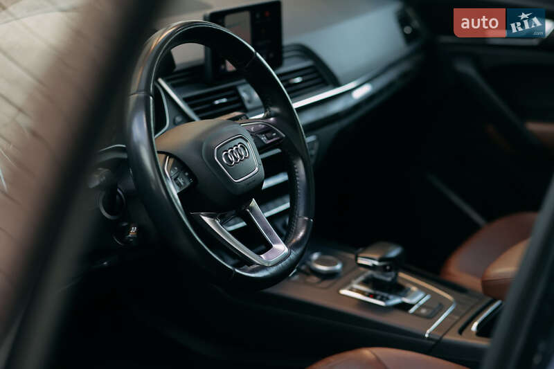 Позашляховик / Кросовер Audi Q5 2019 в Києві фото 13 Позашляховик / Кросовер Audi Q5 2019 в Києві
