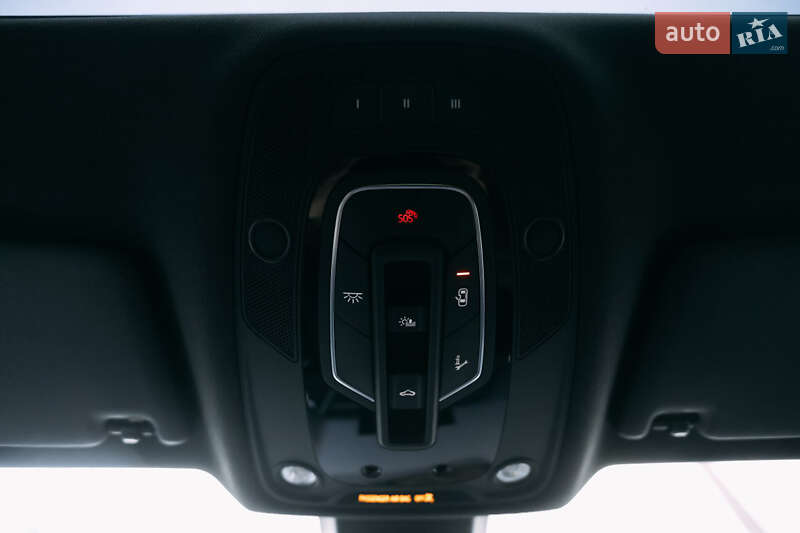 Позашляховик / Кросовер Audi Q5 2019 в Києві фото 19 Позашляховик / Кросовер Audi Q5 2019 в Києві