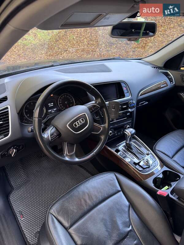 Позашляховик / Кросовер Audi Q5 2015 в Львові фото 11 Позашляховик / Кросовер Audi Q5 2015 в Львові
