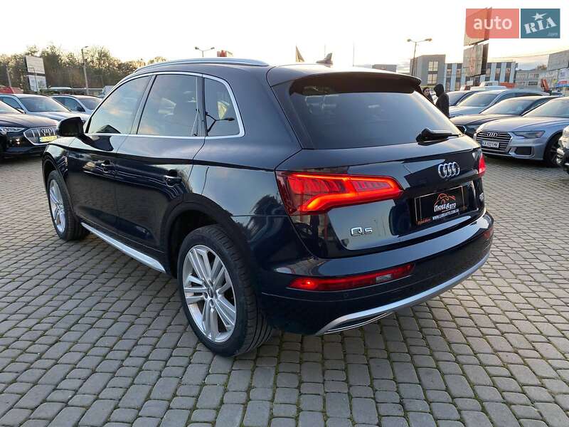 Позашляховик / Кросовер Audi Q5 2018 в Львові фото 5 Позашляховик / Кросовер Audi Q5 2018 в Львові
