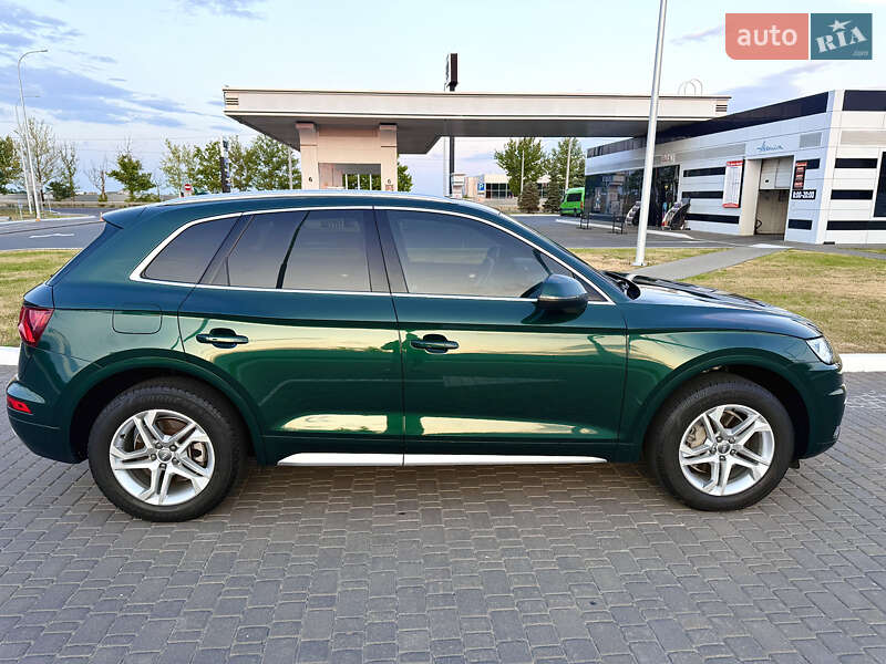 Позашляховик / Кросовер Audi Q5 2018 в Миколаєві