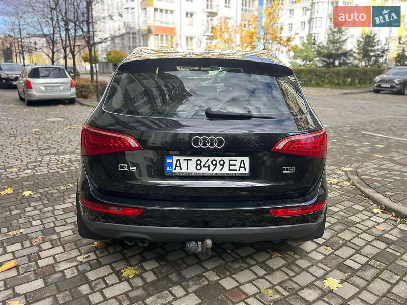 Позашляховик / Кросовер Audi Q5 2011 в Івано-Франківську