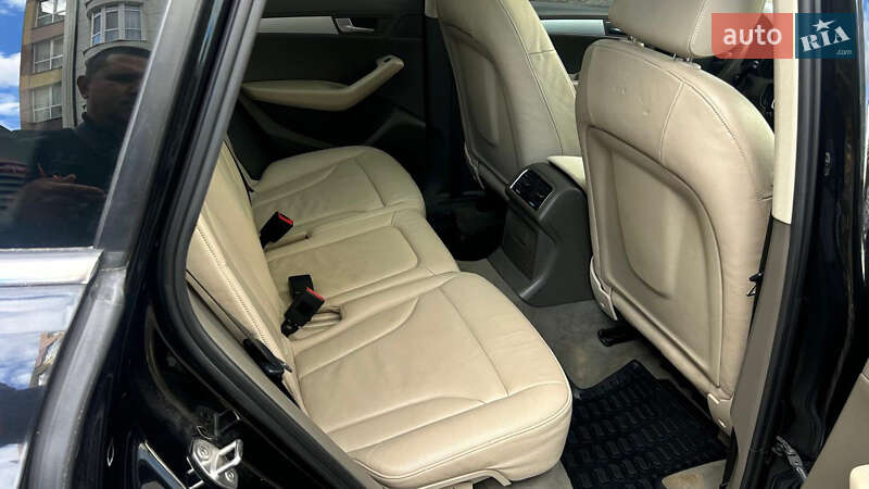 Позашляховик / Кросовер Audi Q5 2011 в Івано-Франківську