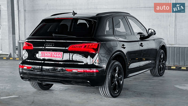 Позашляховик / Кросовер Audi Q5 2019 в Рівному