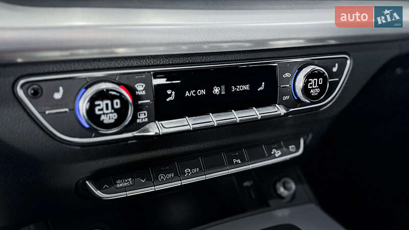 Позашляховик / Кросовер Audi Q5 2019 в Рівному