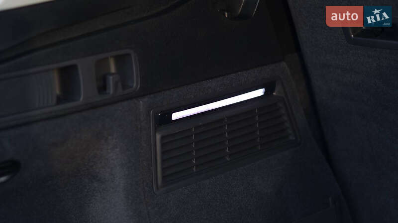 Внедорожник / Кроссовер Audi Q5 2022 в Киеве