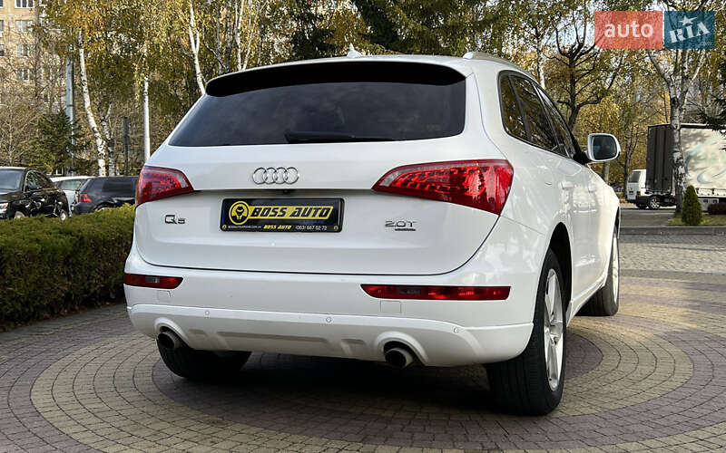 Внедорожник / Кроссовер Audi Q5 2011 в Львове