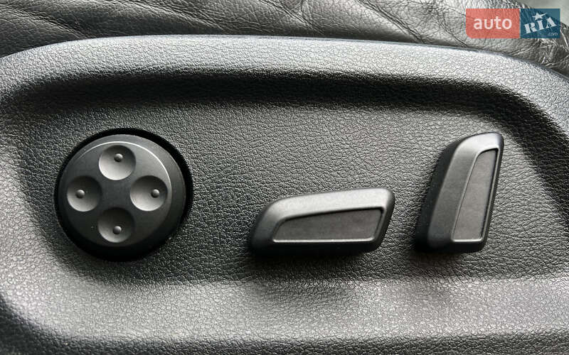 Внедорожник / Кроссовер Audi Q5 2011 в Львове