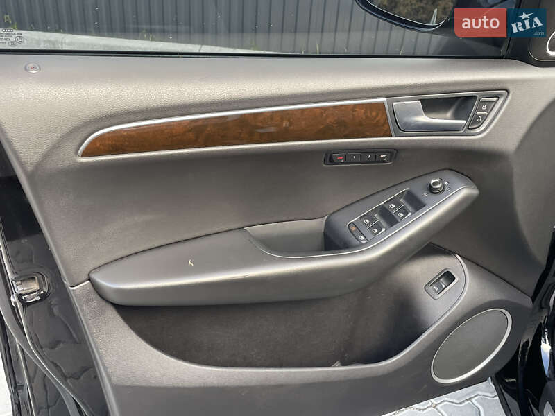 Внедорожник / Кроссовер Audi Q5 2012 в Дрогобыче