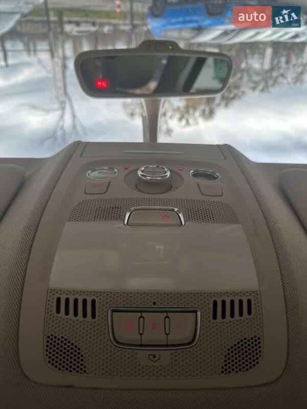 Позашляховик / Кросовер Audi Q5 2011 в Білогородці