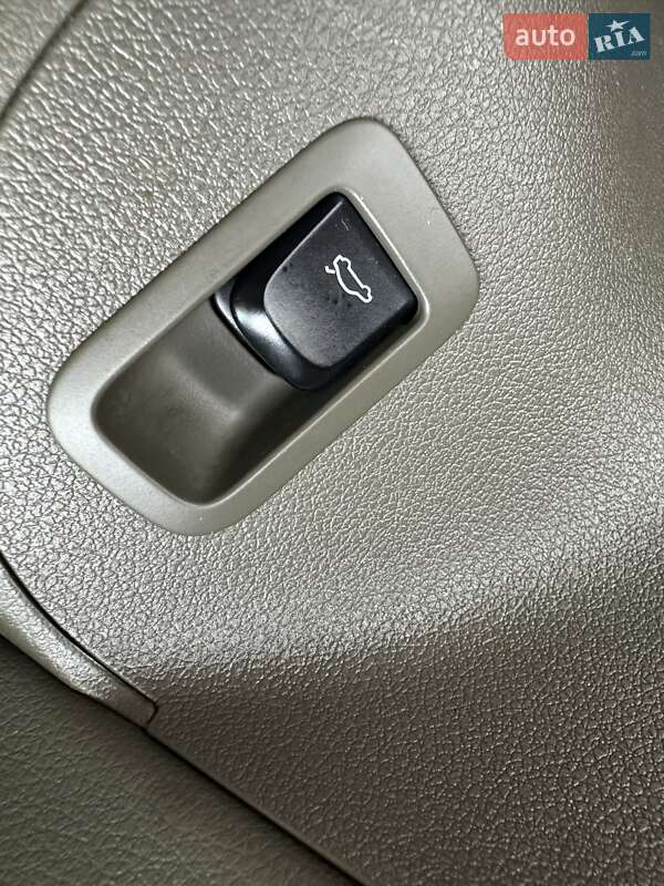 Позашляховик / Кросовер Audi Q5 2011 в Білогородці