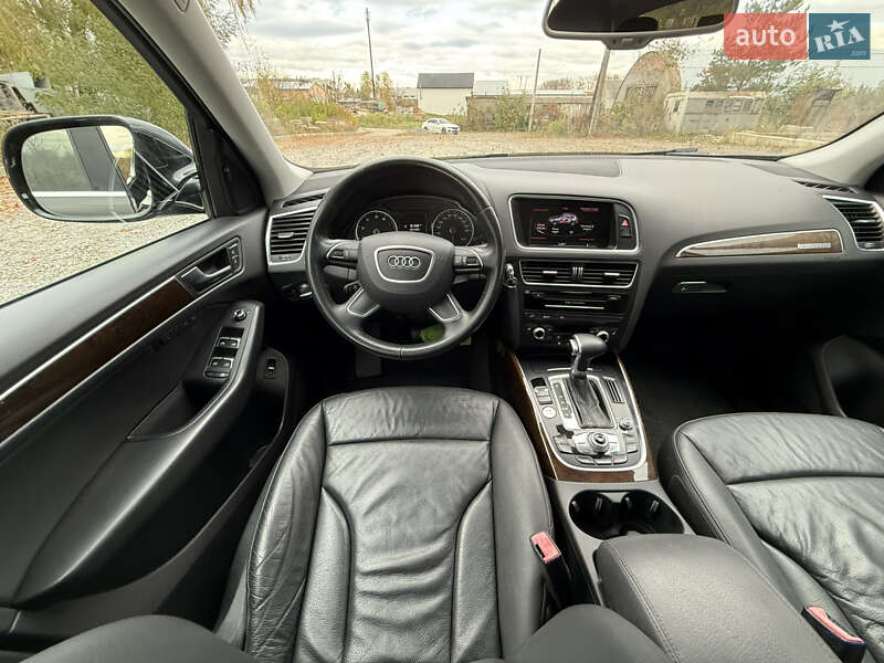 Позашляховик / Кросовер Audi Q5 2015 в Самборі фото 31 Позашляховик / Кросовер Audi Q5 2015 в Самборі