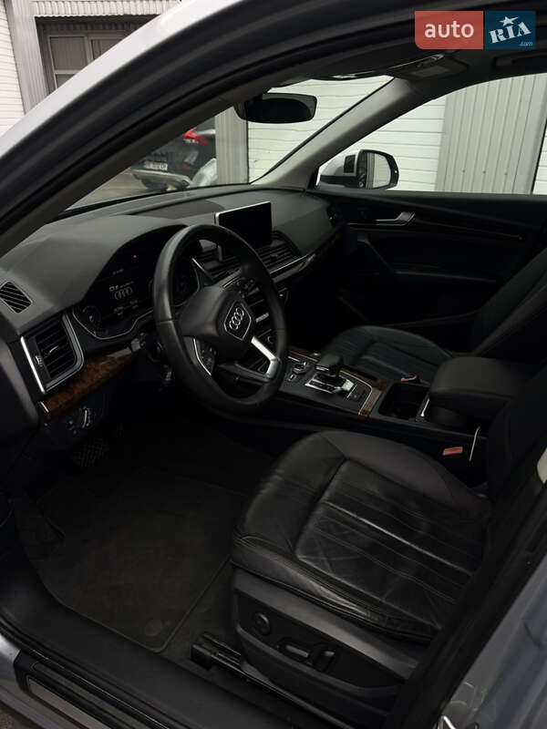 Позашляховик / Кросовер Audi Q5 2018 в Києві