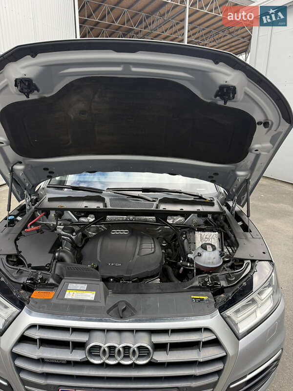 Позашляховик / Кросовер Audi Q5 2018 в Києві