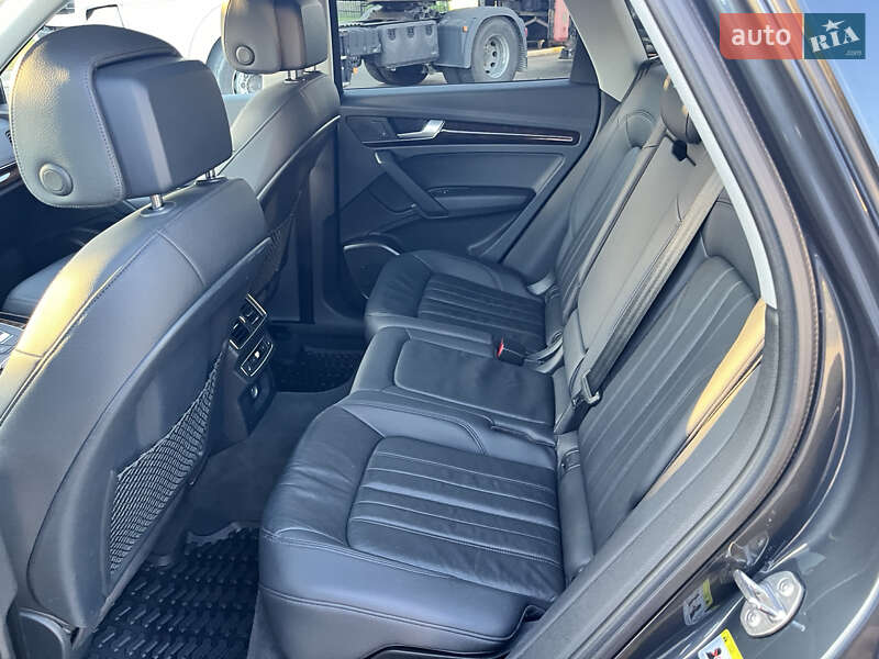 Внедорожник / Кроссовер Audi Q5 2017 в Киеве фото 45 Внедорожник / Кроссовер Audi Q5 2017 в Киеве