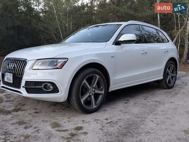 Позашляховик / Кросовер Audi Q5 2015 в Києві