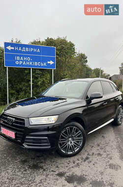 Позашляховик / Кросовер Audi Q5 2018 в Надвірній