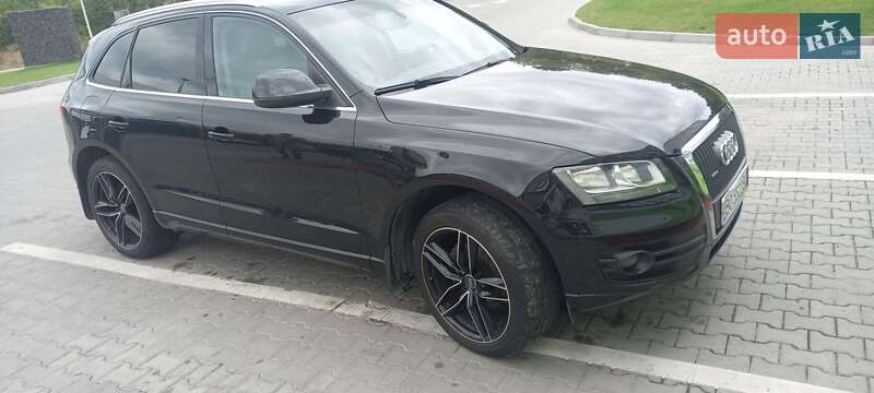Позашляховик / Кросовер Audi Q5 2010 в Тернополі