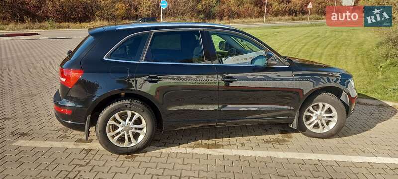 Позашляховик / Кросовер Audi Q5 2010 в Тернополі