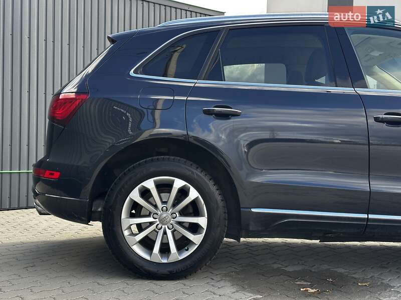 Внедорожник / Кроссовер Audi Q5 2016 в Львове
