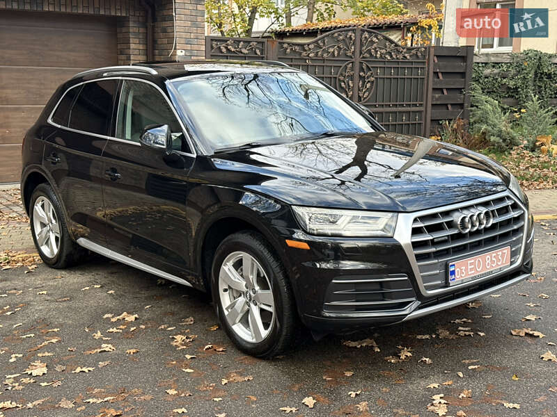 Позашляховик / Кросовер Audi Q5 2018 в Києві