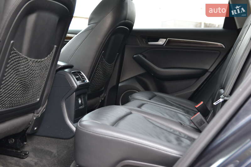 Позашляховик / Кросовер Audi Q5 2013 в Луцьку фото 17 Позашляховик / Кросовер Audi Q5 2013 в Луцьку