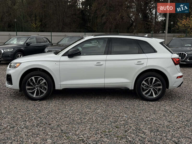 Позашляховик / Кросовер Audi Q5 2023 в Києві