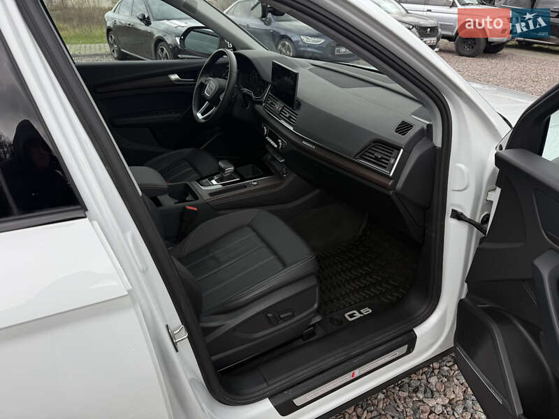 Позашляховик / Кросовер Audi Q5 2023 в Києві