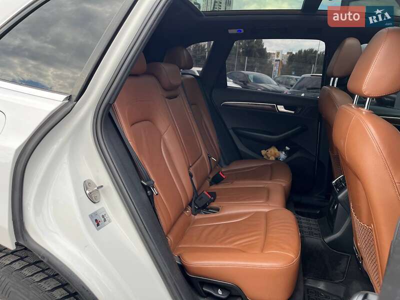 Позашляховик / Кросовер Audi Q5 2010 в Києві фото 11 Позашляховик / Кросовер Audi Q5 2010 в Києві
