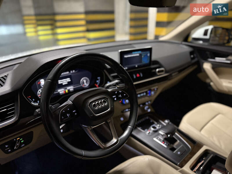 Позашляховик / Кросовер Audi Q5 2017 в Рівному фото 13 Позашляховик / Кросовер Audi Q5 2017 в Рівному