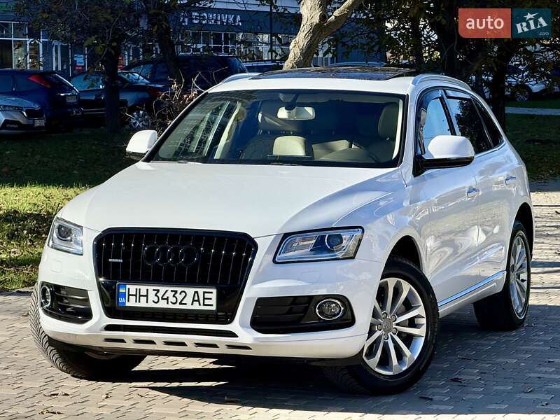 Внедорожник / Кроссовер Audi Q5 2016 в Одессе