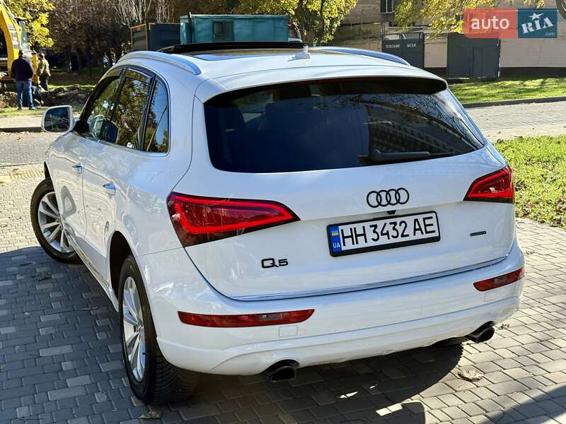 Внедорожник / Кроссовер Audi Q5 2016 в Одессе