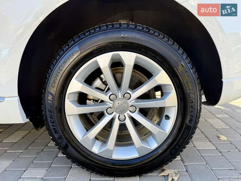 Внедорожник / Кроссовер Audi Q5 2016 в Одессе