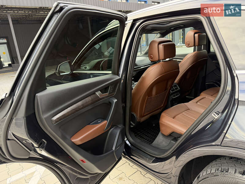 Позашляховик / Кросовер Audi Q5 2018 в Дубні фото 58 Позашляховик / Кросовер Audi Q5 2018 в Дубні