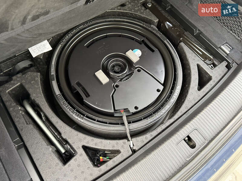 Позашляховик / Кросовер Audi Q5 2018 в Дубні фото 71 Позашляховик / Кросовер Audi Q5 2018 в Дубні