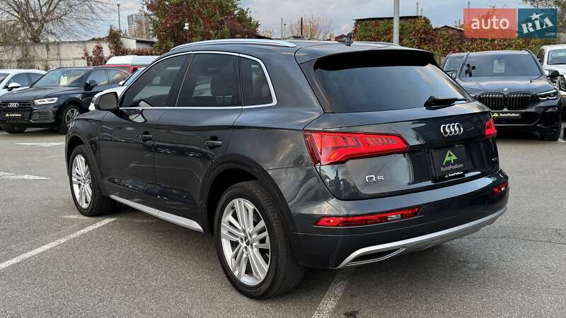 Позашляховик / Кросовер Audi Q5 2019 в Києві фото 6 Позашляховик / Кросовер Audi Q5 2019 в Києві