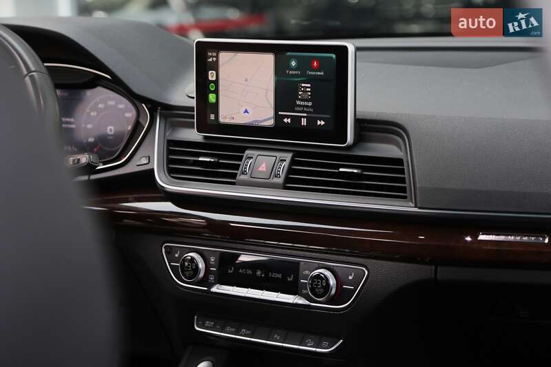 Позашляховик / Кросовер Audi Q5 2019 в Києві фото 19 Позашляховик / Кросовер Audi Q5 2019 в Києві