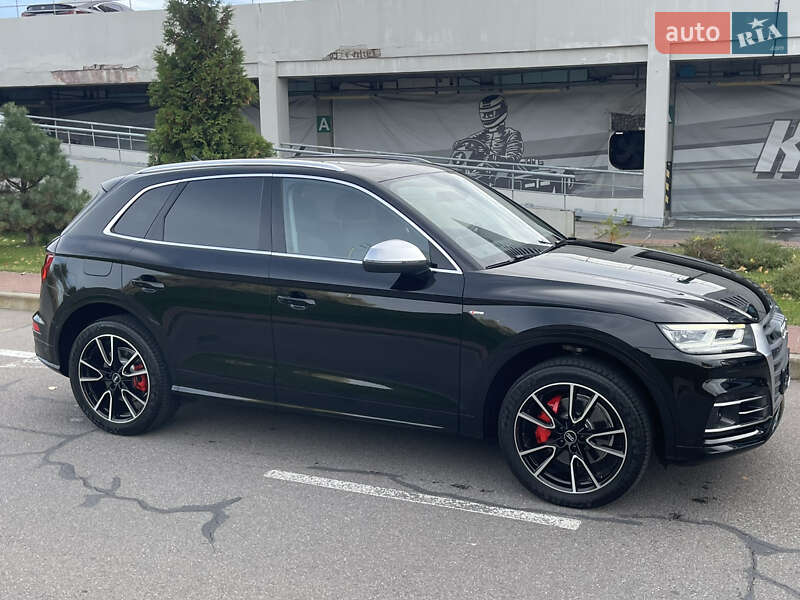 Позашляховик / Кросовер Audi Q5 2018 в Києві фото 4 Позашляховик / Кросовер Audi Q5 2018 в Києві
