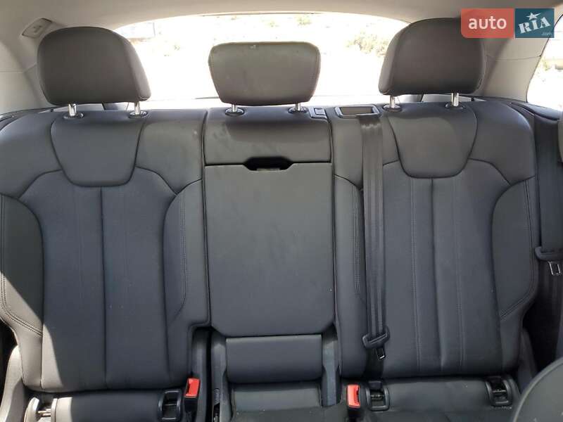 Внедорожник / Кроссовер Audi Q5 2019 в Запорожье