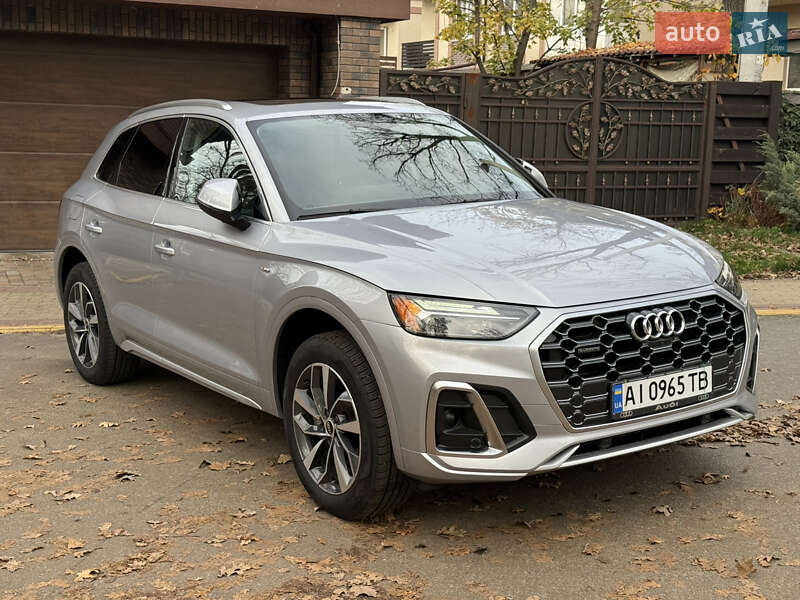 Внедорожник / Кроссовер Audi Q5 2022 в Киеве