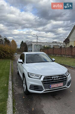Внедорожник / Кроссовер Audi Q5 2019 в Ровно