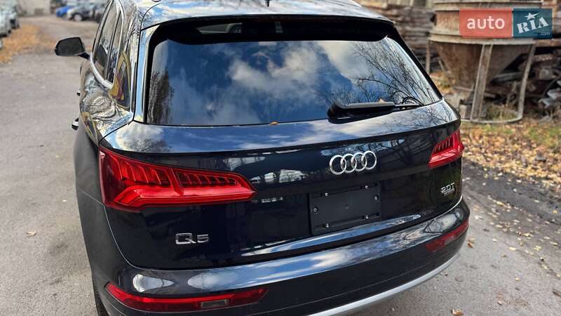 Позашляховик / Кросовер Audi Q5 2017 в Черкасах