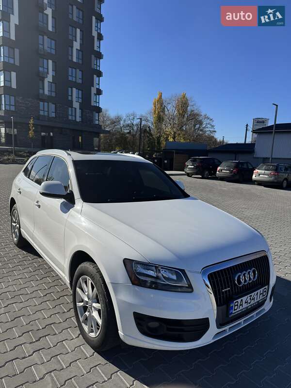 Audi Q5 2010 Audi Q5 2010